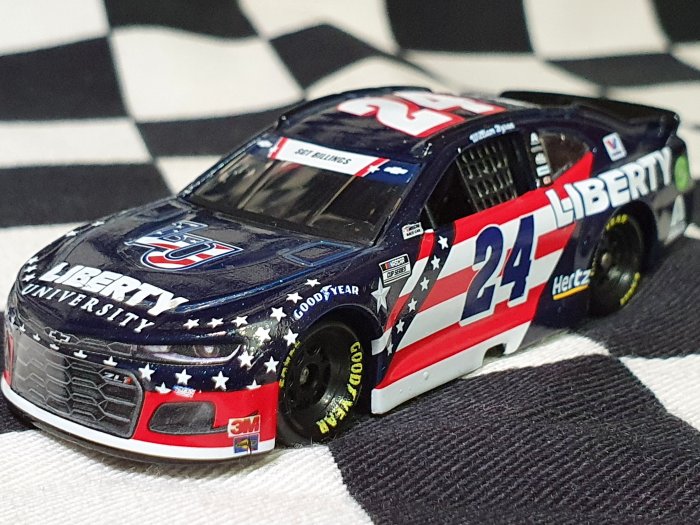 William Byron 2021 Liberty University 1/24 Die Cast IN STOCK 