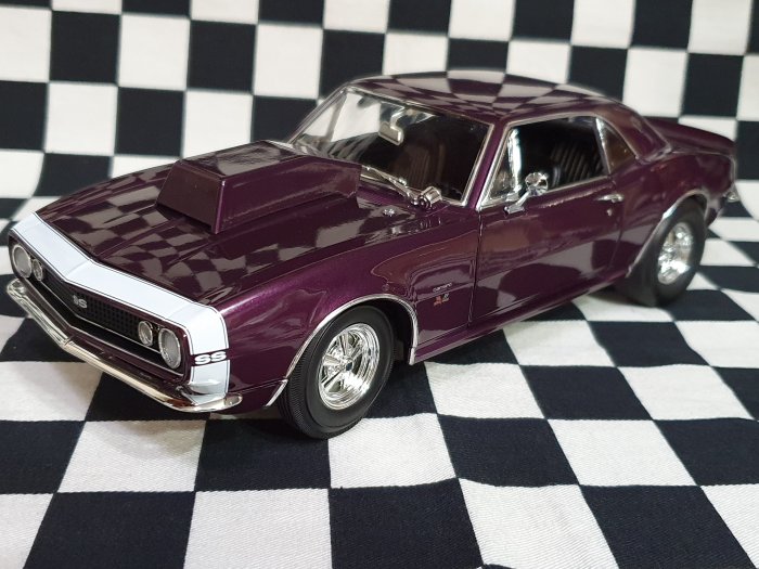 1967 Purple Haze 1:18th Drag Outlaws Chevrolet Camaro SS